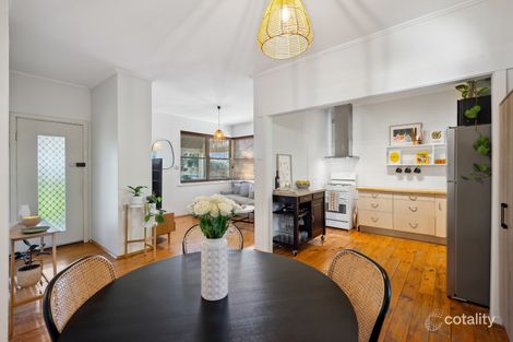 2 Inverness Ave, Oaklands Park, SA 5046