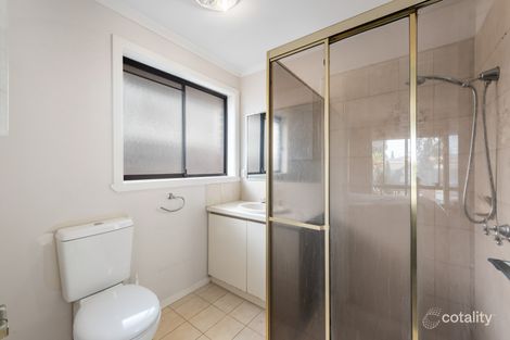 Property photo of 2 Canterbury Place Werribee VIC 3030
