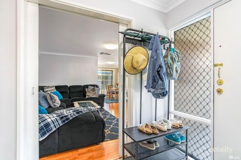 Property photo of 9 Tewson Road Camillo WA 6111