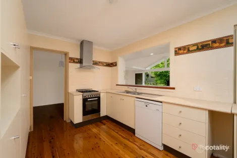 Property photo of 13 High Street Armidale NSW 2350