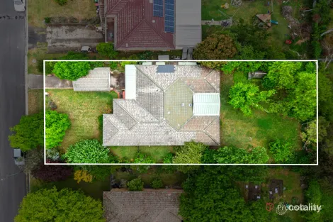 Property photo of 13 High Street Armidale NSW 2350