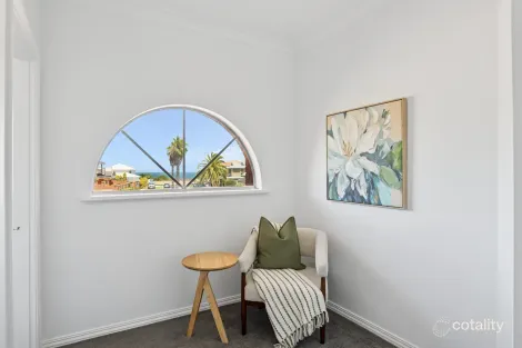 Property photo of 120 Castlecrag Drive Kallaroo WA 6025