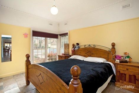 Property photo of 24 Charman Road Mentone VIC 3194