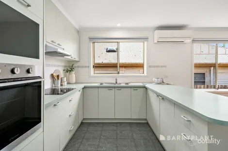 Property photo of 6 Ocean Street Rosebud VIC 3939