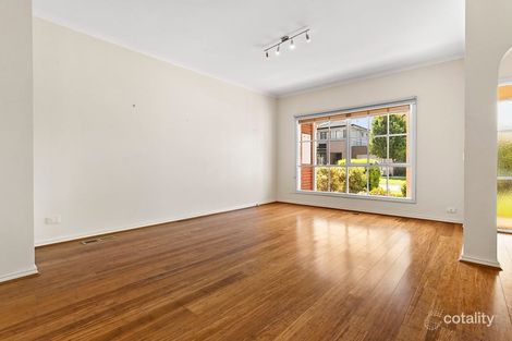 Property photo of 2/20 Winbourne Road Mount Waverley VIC 3149