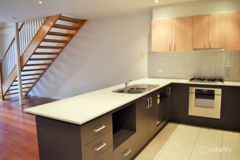 Property photo of 5/40 Springthorpe Boulevard Macleod VIC 3085