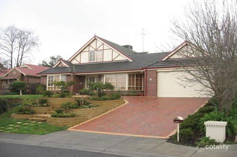 18 Rydaldene Way, Berwick, VIC 3806
