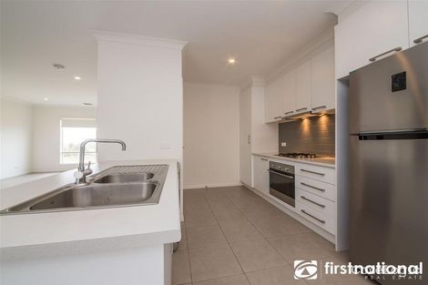 Property photo of 69 Atlantic Drive Pakenham VIC 3810