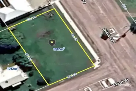 10 Third St, Home Hill, QLD 4806