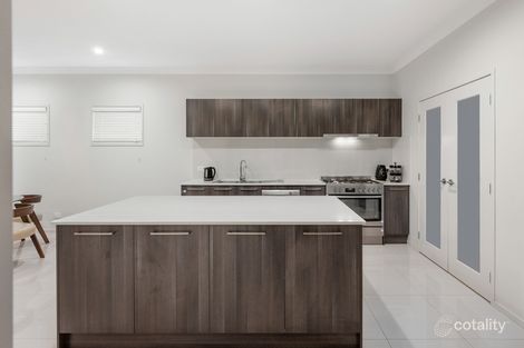 Property photo of 27 Dalmatia Avenue Edmondson Park NSW 2174