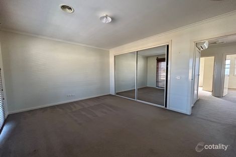 Property photo of 3/4 Georgia Crescent Werribee VIC 3030