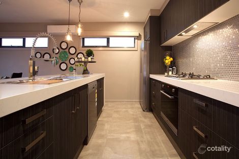 Property photo of 14 Native Avenue Mount Duneed VIC 3217