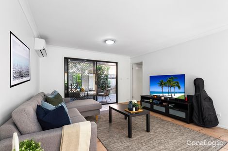 Property photo of 2/12 Grosvenor Road Indooroopilly QLD 4068