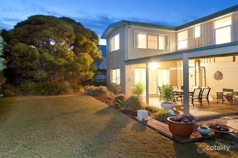 Property photo of 1 James Street Dromana VIC 3936