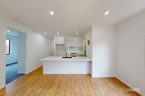 8 Shadow St, Deanside, VIC 3336