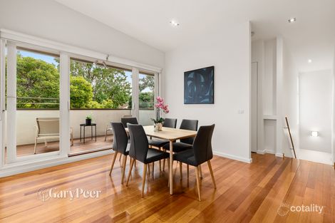 Property photo of 1/14 St Huberts Road Carnegie VIC 3163