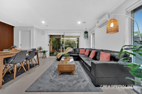 Property photo of 35 Direction Drive Tarneit VIC 3029