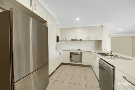 Property photo of 97 Broadacres Drive Tannum Sands QLD 4680