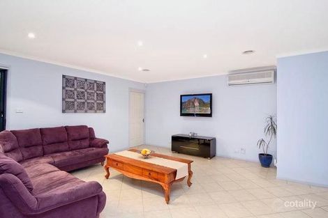 Property photo of 7 Heatherdale Street Amaroo ACT 2914