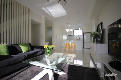 2/14 Dawson St, Yeerongpilly, QLD 4105