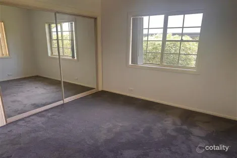 Property photo of 40 Linden Way Bowral NSW 2576