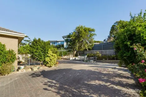 Property photo of 39 Kent Street Dromana VIC 3936
