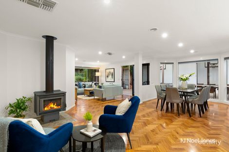 Property photo of 17 Chamberlain Drive Kilsyth South VIC 3137