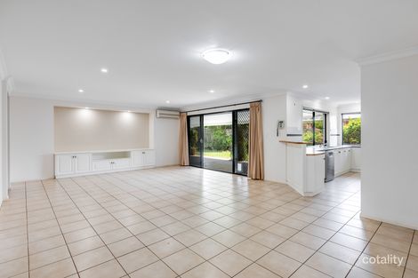 Property photo of 24 Manooka Crescent Highfields QLD 4352