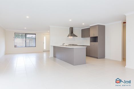 Property photo of 5/8 Benson Court Mount Nasura WA 6112