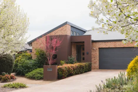 47 Flos Greig St, Watson, ACT 2602