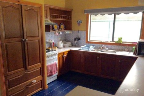 Property photo of 44 Mia Mia Road Broadford VIC 3658