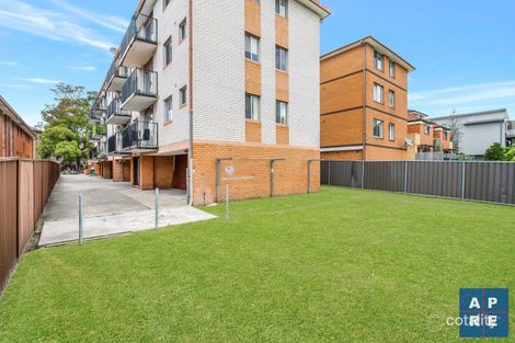 Property photo of 1/62 Hamilton Road Fairfield NSW 2165
