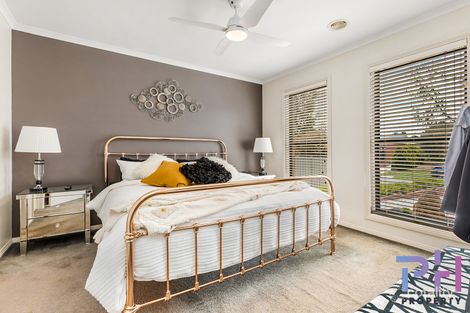 Property photo of 11 Freeman Drive Kangaroo Flat VIC 3555