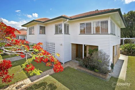 11 Walker St, Corinda, QLD 4075