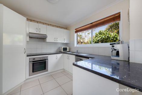Property photo of 2/4 Kitchener Street Golden Beach QLD 4551