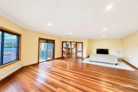 Property photo of 27 Coast View Parade Doonan QLD 4562