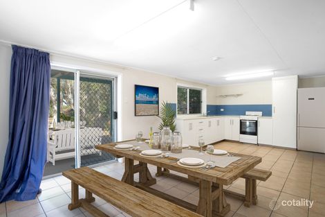 Property photo of 16 McEwans Beach Esplanade McEwens Beach QLD 4740