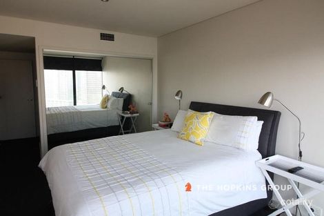 Property photo of 1703/50 Lorimer Street Docklands VIC 3008