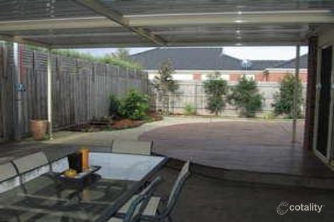 Property photo of 36 Szer Way Carrum Downs VIC 3201