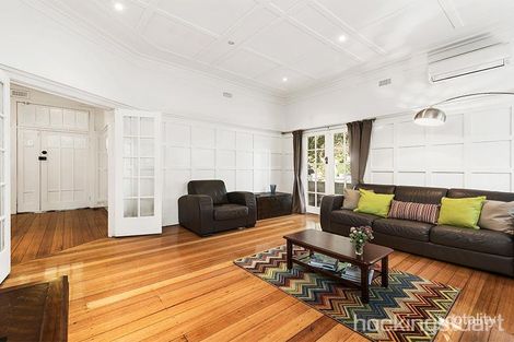Property photo of 10 Wimbledon Avenue Elwood VIC 3184