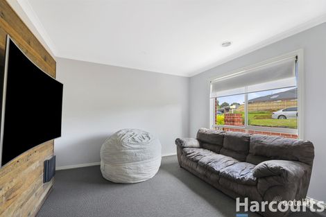 Property photo of 4 Hamlet Road Drouin VIC 3818