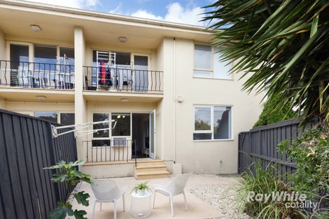 Property photo of 1/1C Kangaroo Road Murrumbeena VIC 3163