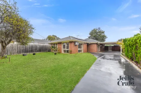 Property photo of 4 Simpson Drive Dandenong North VIC 3175