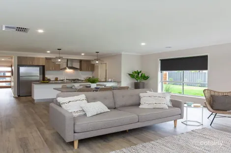 Property photo of 7 Grieve Way Wodonga VIC 3690