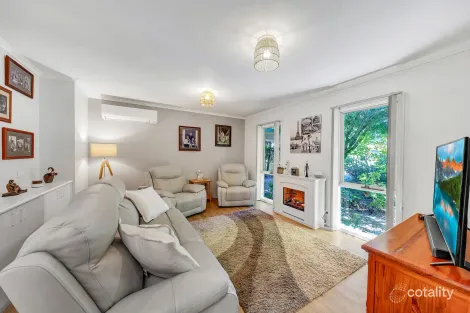 Property photo of 6 Lumley Drive Bright VIC 3741