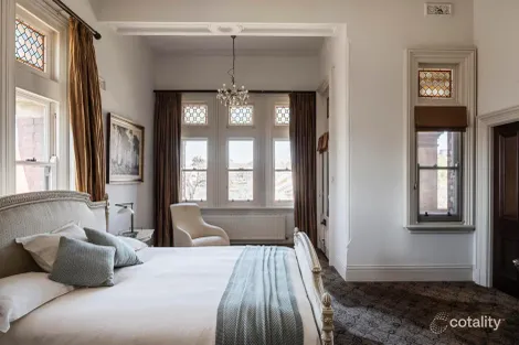 Property photo of 72 Hotham Street East Melbourne VIC 3002