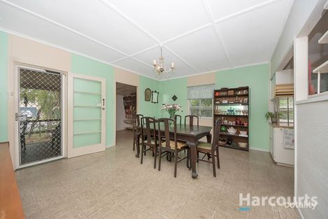 Property photo of 17 Second Avenue Beachmere QLD 4510