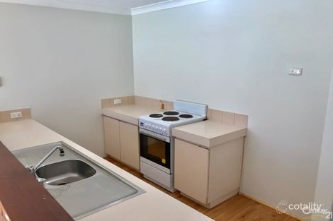 2/5 Dewey St, Shelley, WA 6148