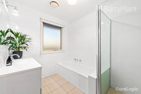 Property photo of 49 Country Club Drive Chirnside Park VIC 3116