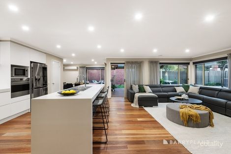 Property photo of 29 Howe Court Bundoora VIC 3083